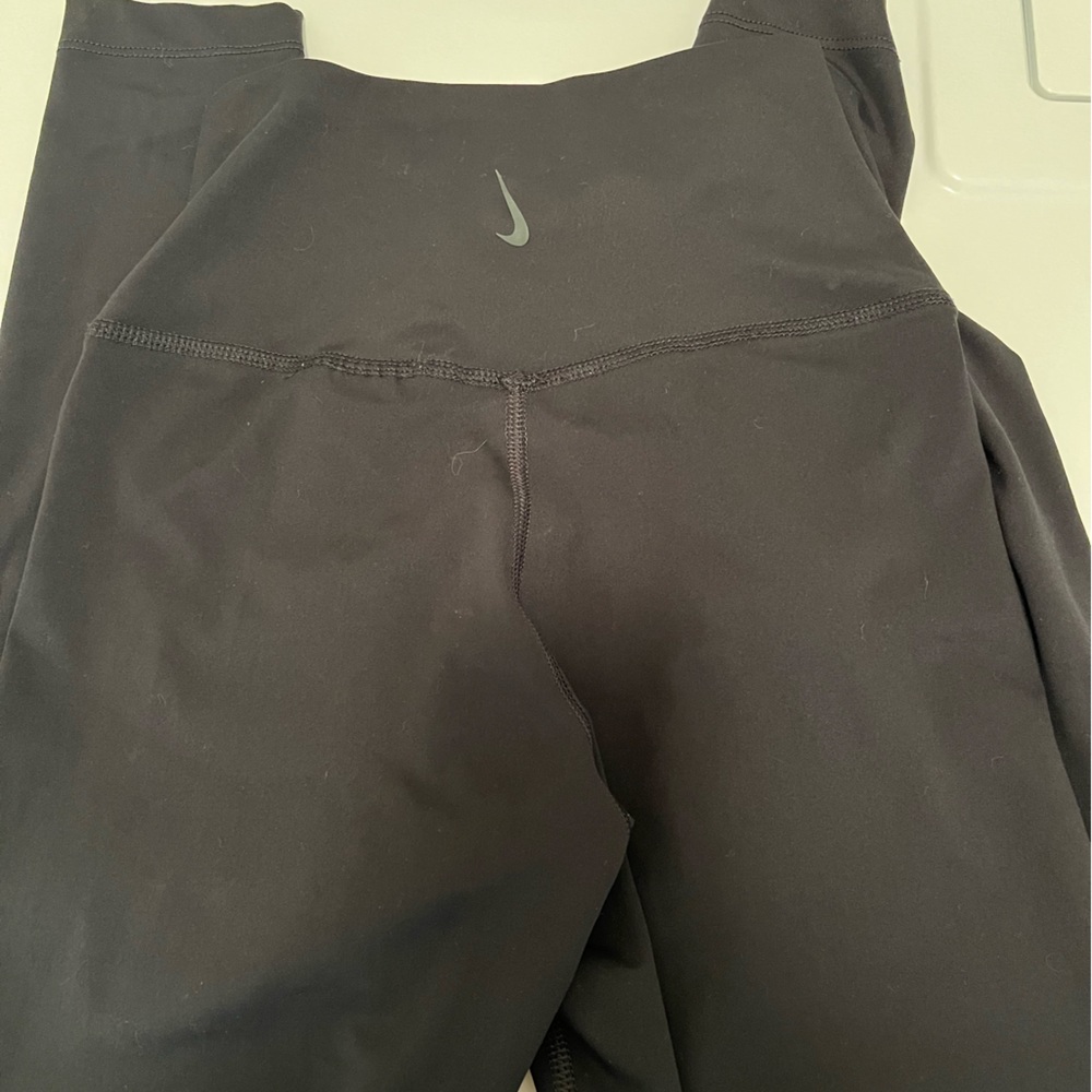 Size XS Black Nike Leggings